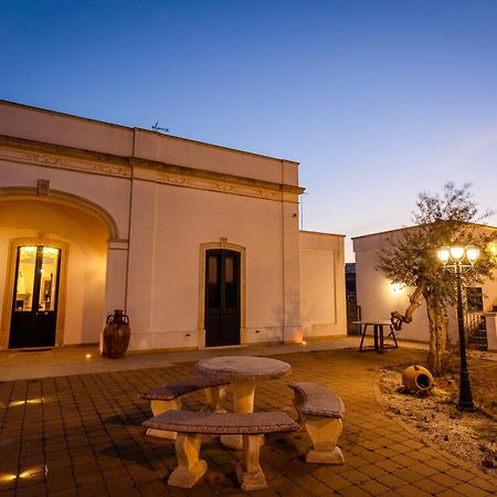 Affittacamere Giardino Delle Zie-Vicino Ospedale Cardinale Panico Триказе Екстер'єр фото