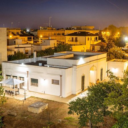 Affittacamere Giardino Delle Zie-Vicino Ospedale Cardinale Panico Триказе Екстер'єр фото